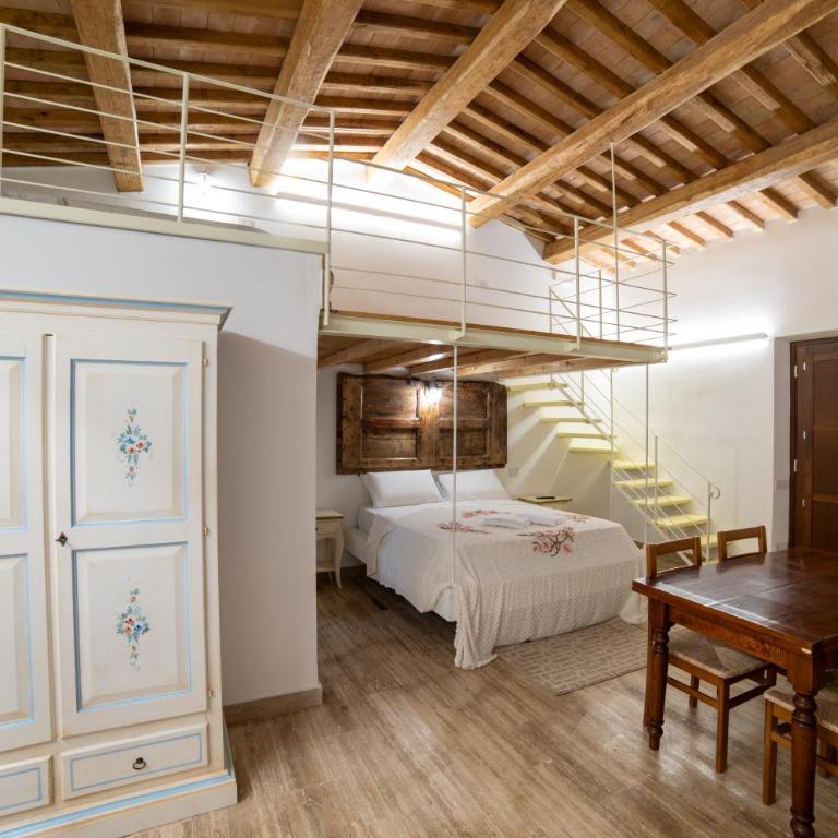 Agriturismo Mamma Maria - Chambre Familiale avec Salle de Bains Privative - 5