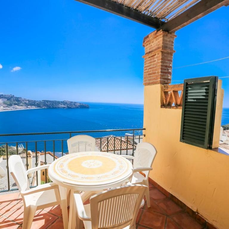 Villa Tropical Awesome Bay Sea Views & Pool - Villa with Sea View - 11