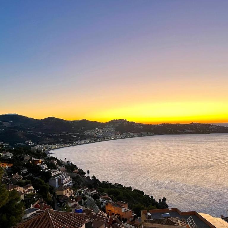 Villa Tropical Awesome Bay Sea Views & Pool - Villa with Sea View - 14