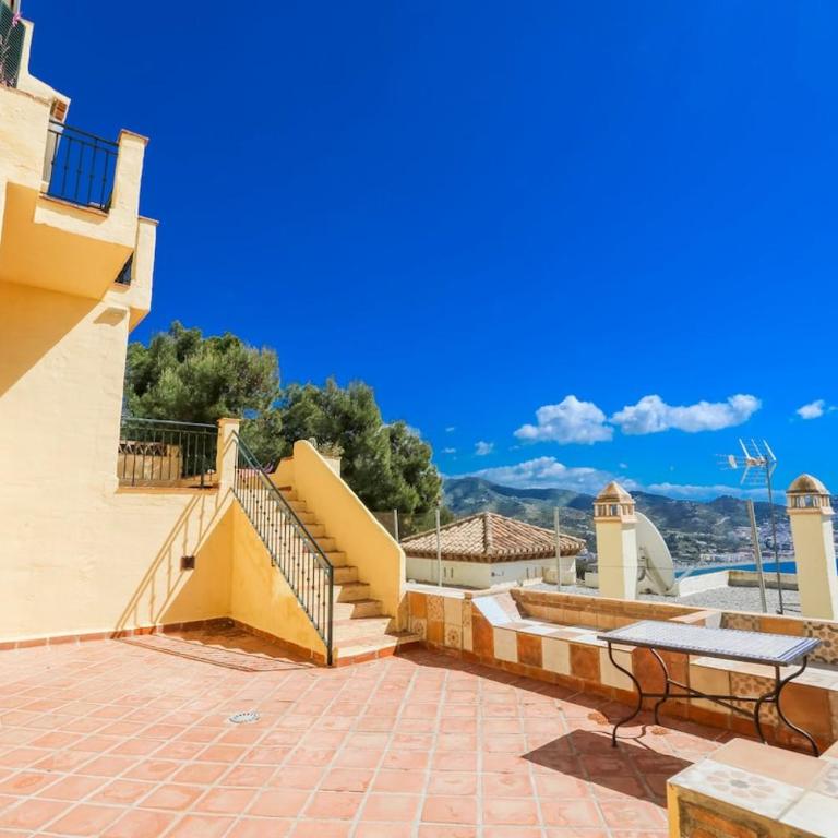 Villa Tropical Awesome Bay Sea Views & Pool - Villa with Sea View - 35