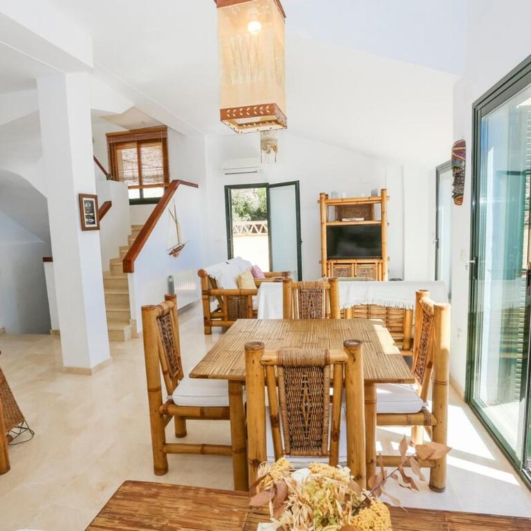 Villa Tropical Awesome Bay Sea Views & Pool - Villa with Sea View - 50