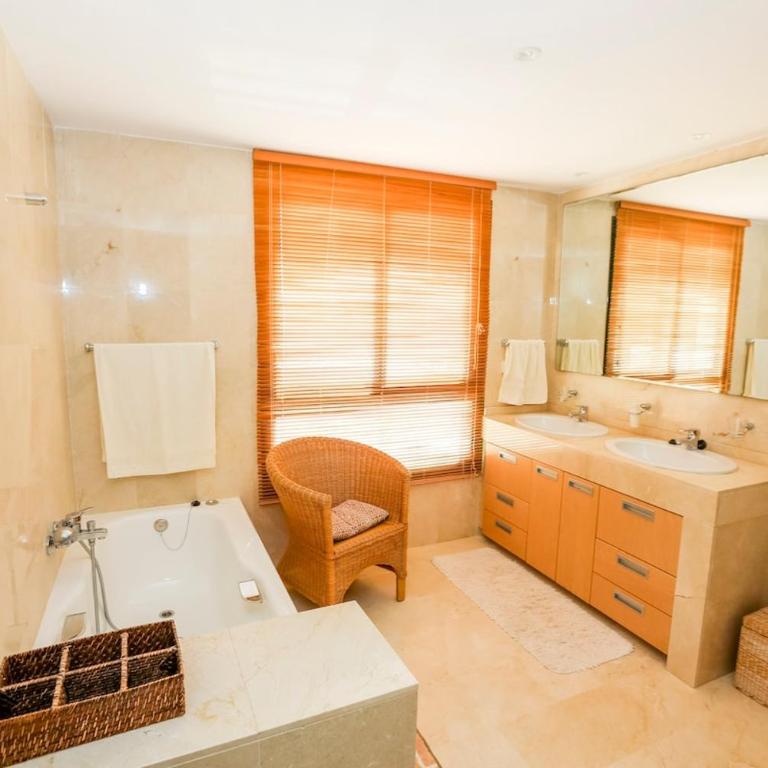 Villa Tropical Awesome Bay Sea Views & Pool - Villa with Sea View - 56