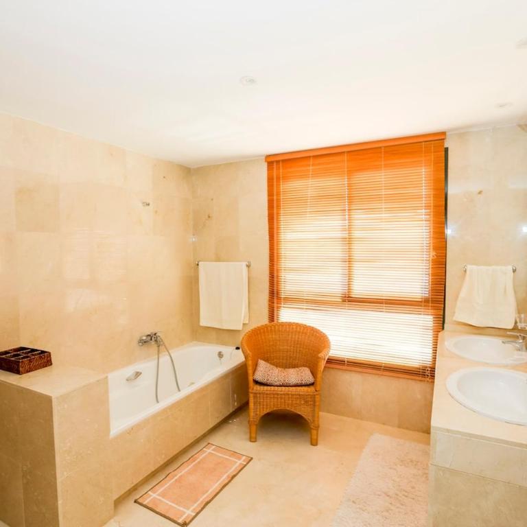 Villa Tropical Awesome Bay Sea Views & Pool - Villa with Sea View - 57
