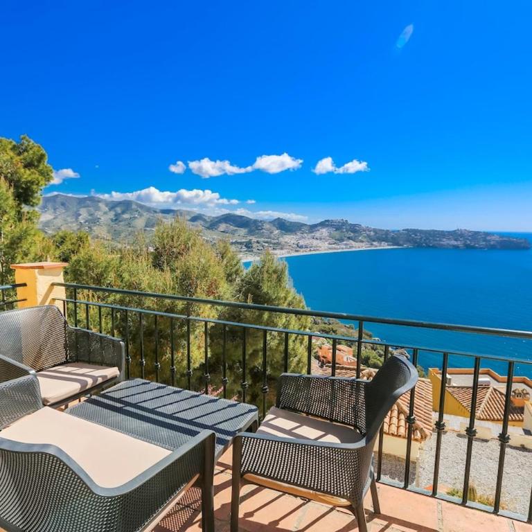 Villa Tropical Awesome Bay Sea Views & Pool - Villa with Sea View - 64