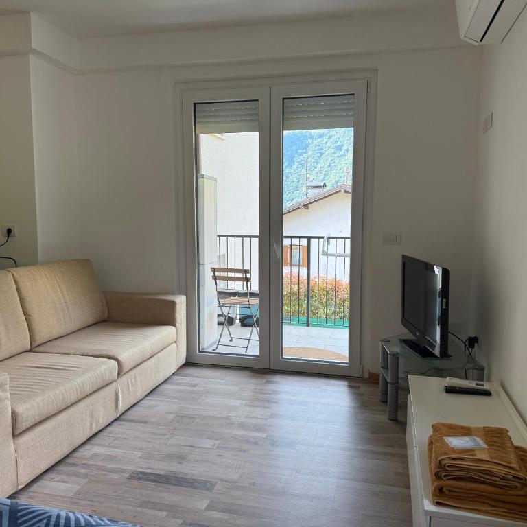 Studio apartment near the lake - Appartamento con 1 Camera da Letto - 15