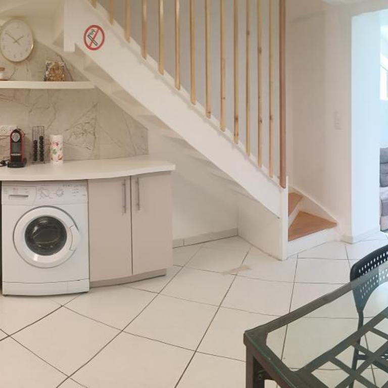 petite maison confortable pour 4 à 5 personnes - Maison 2 Chambres - 5