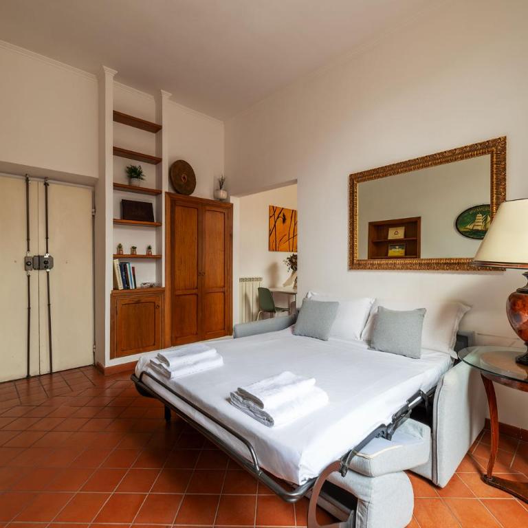 JOIVY Welcoming Flat with Balcony near Piazza di Spagna - Appartamento con 1 Camera da Letto - 7