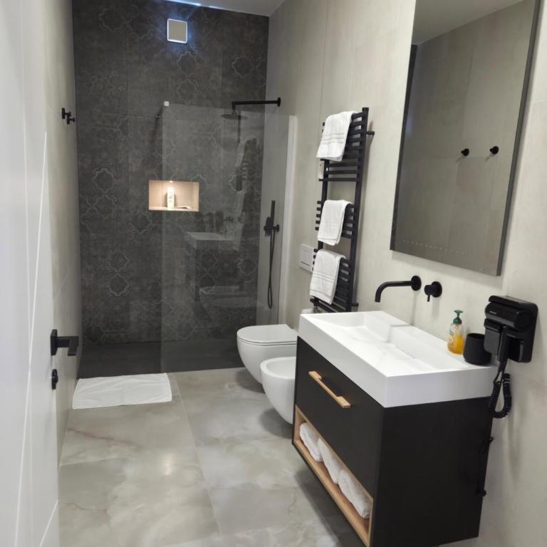Verona Suite - One-Bedroom Apartment - 7