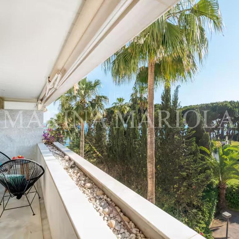 Marina Mariola Marbella - Apartamento de 2 dormitorios con vistas al jardín - 3