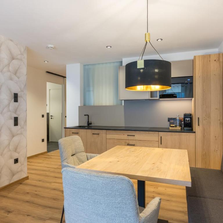 Ramilia Family Apartments Restaurant & Pizzeria - Two-Bedroom Apartment - 2