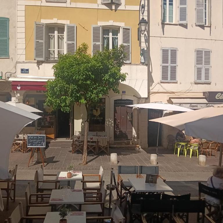 Adorable studio vieil Antibes - Monolocale - 22