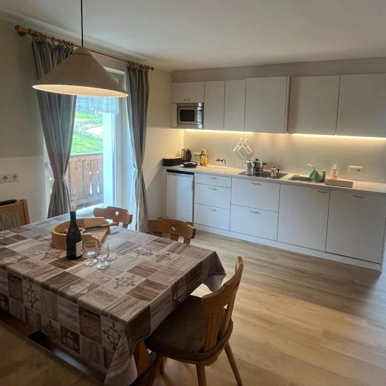 Haus Schaller - Apartment mit 2 Schlafzimmern und Bergblick - 15