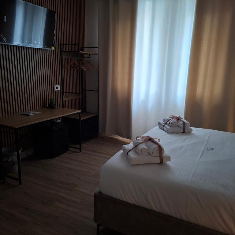 Civico 95 Luxury Room - Deluxe Double Room - 8
