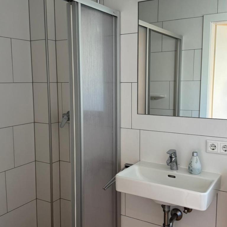SKILL Mountain Lodge - Ski und Bike Hostel im Sommer mit JOKER CARD - Studio-Apartment - 12