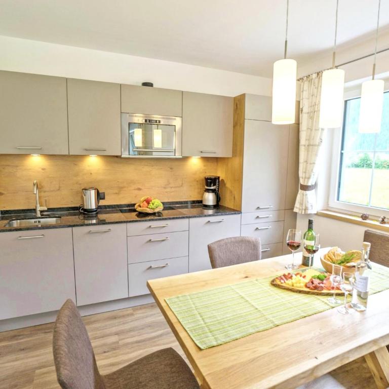 Chalet in Mayrhofen near Ski Lifts - Apartment mit 2 Schlafzimmern - 7
