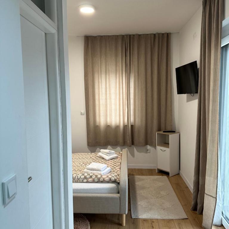 Una La Unica - Double Room with Balcony - 11