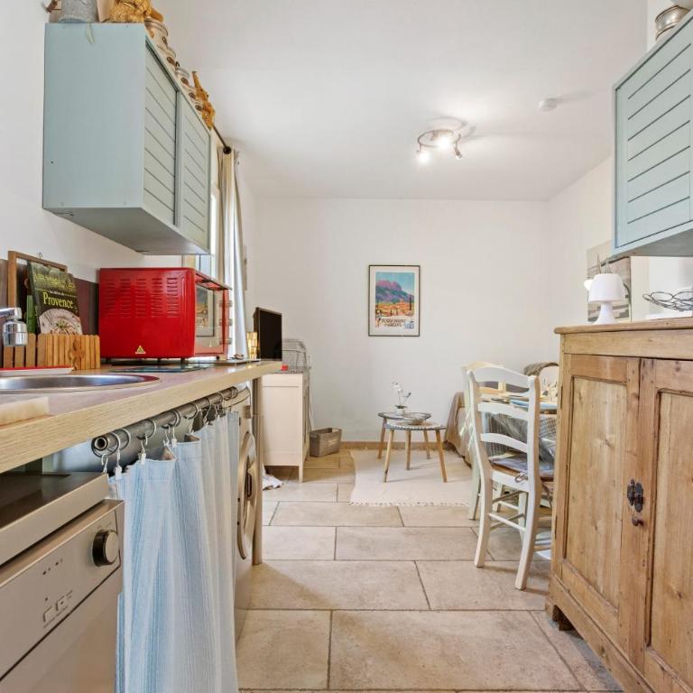 Gite classé 3 étoiles - Chez Sophie - Chambre Quadruple avec Douche - 7