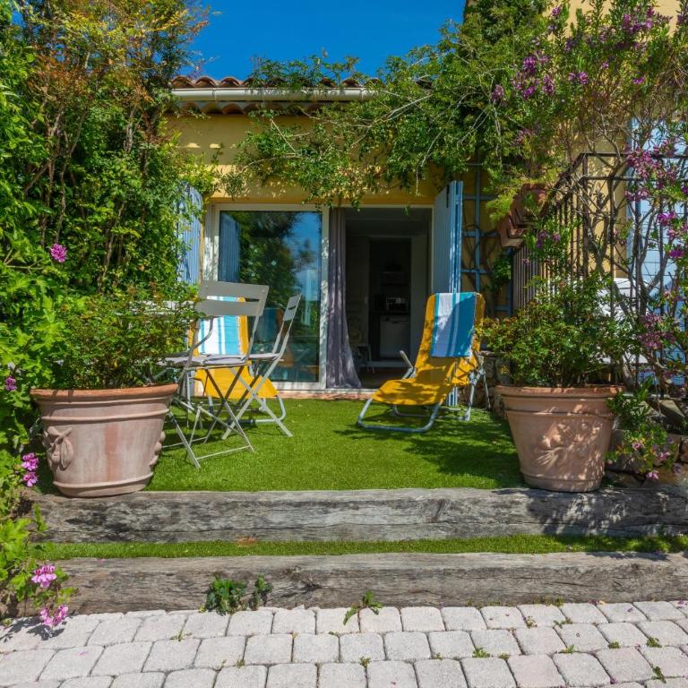Gite classé 3 étoiles - Chez Sophie - Chambre Quadruple avec Douche - 13