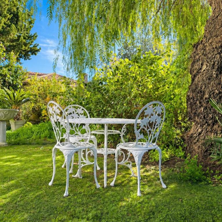 Jolie villa 5-pièces avec piscine et jardin - Maison de Vacances - 5