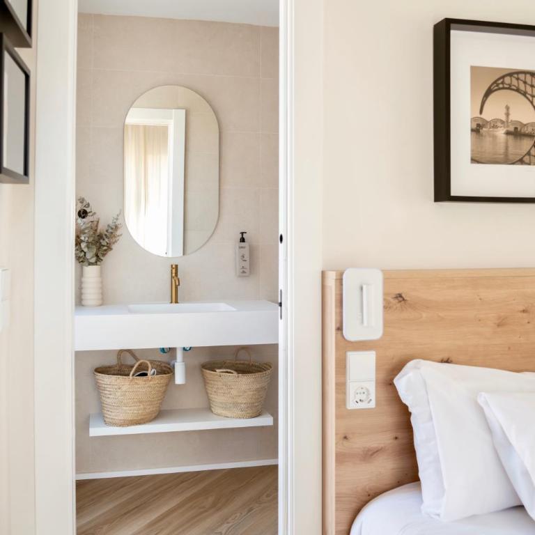 Gandia Boutique Stays - Centre Historic - L'Atic, con terraza y jacuzzi - Apartamento de 1 dormitorio con bañera de hidromasaje en la azotea - 10