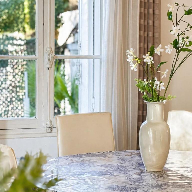 Jolie villa 5-pièces avec piscine et jardin - Maison de Vacances - 13