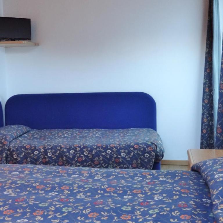 Hotel Giardino - Standard Triple Room - 4