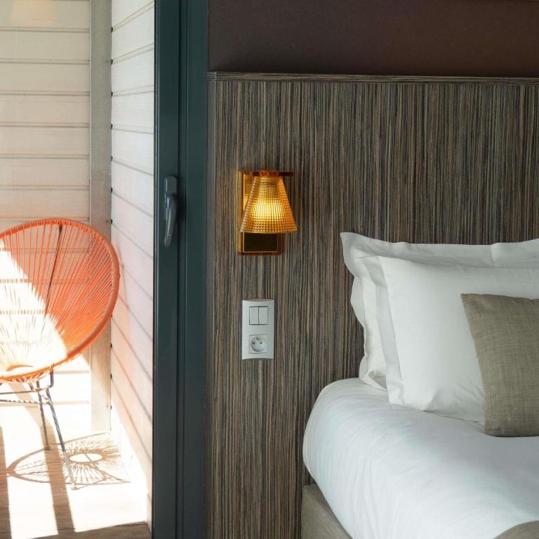 Mercure Saint Malo Balmoral - Privilege Double Room with a Balcony - 4
