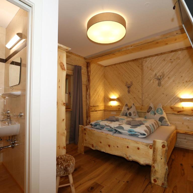 Unique alpine pasture in the Zillertal mountains - Ferienhaus mit 7 Schlafzimmern - 37