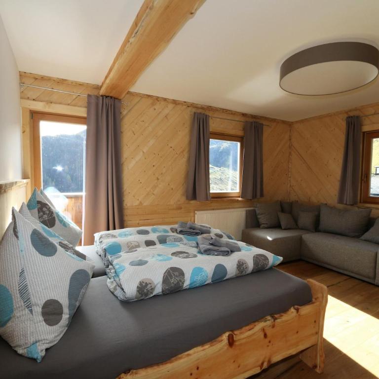 Unique alpine pasture in the Zillertal mountains - Ferienhaus mit 7 Schlafzimmern - 12