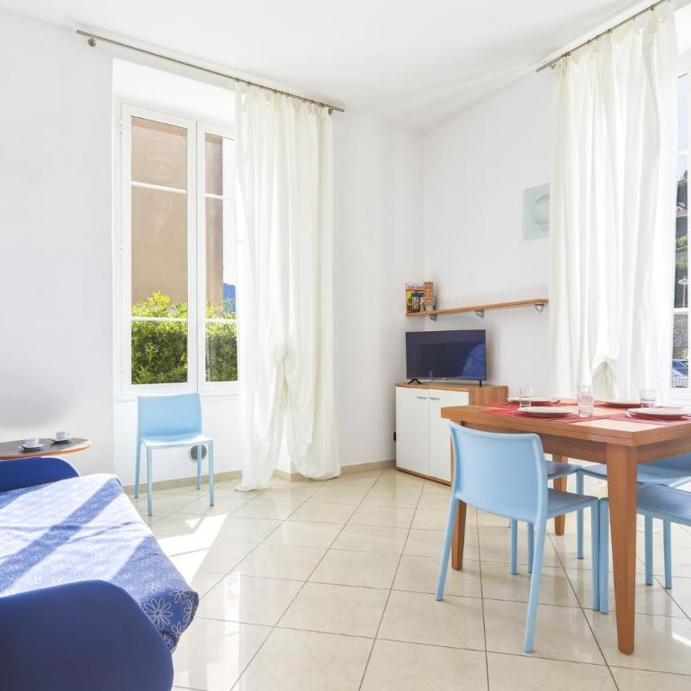 Hostdomus - Villa Emma - Zoe e Ascanio - Appartamento con 1 Camera da Letto - 2