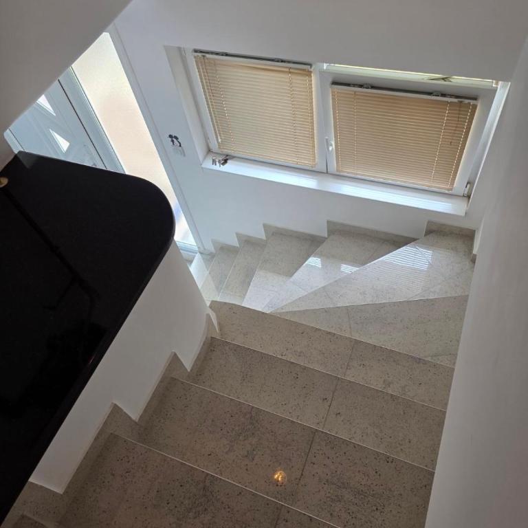 Modern cozy Apartment 58m2 - Apartman sa 1 Spavaćom Sobom - 60