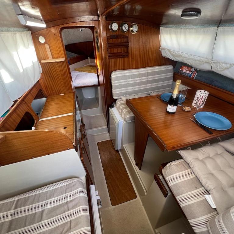 Nuit insolite sur un bateau - Mobile Home - 4