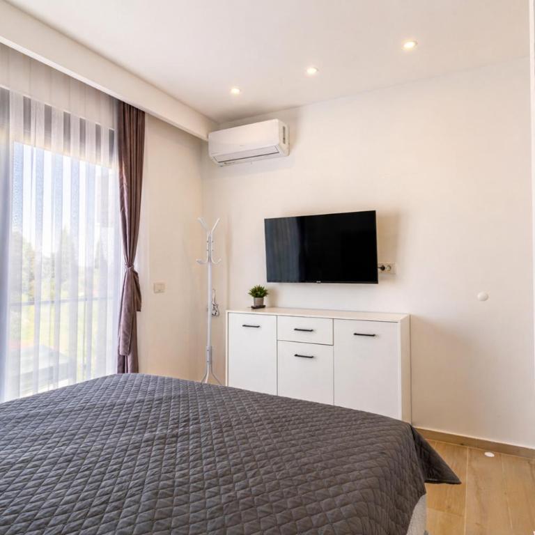 Mareluna Long Beach by Odea Stays - One-Bedroom Apartment - 4