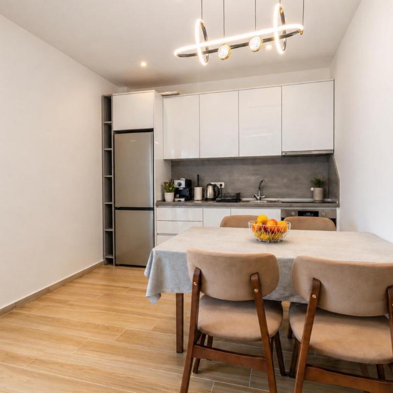 Mareluna Long Beach by Odea Stays - One-Bedroom Apartment - 5