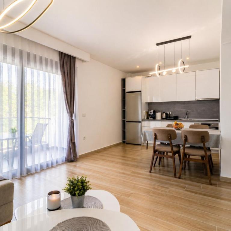 Mareluna Long Beach by Odea Stays - One-Bedroom Apartment - 13