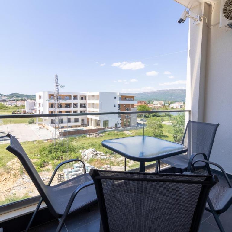 Mareluna Long Beach by Odea Stays - Superior Apartment with Balcony - 10