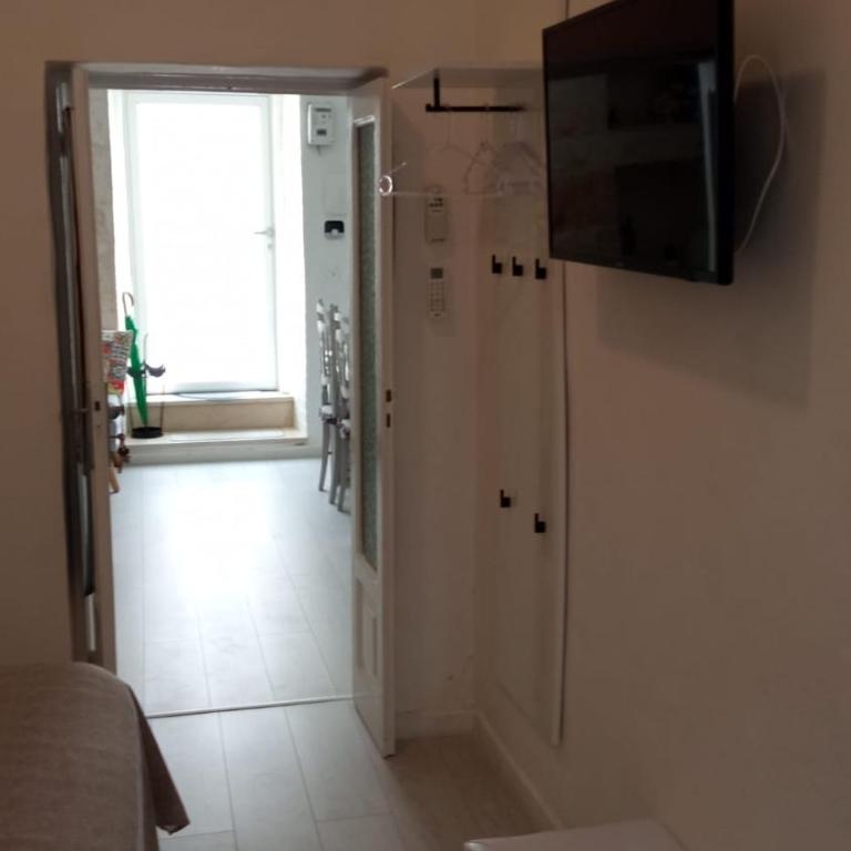 Bed & Breakfast Dimora Felice - Camera Matrimoniale Deluxe con Doccia - 4