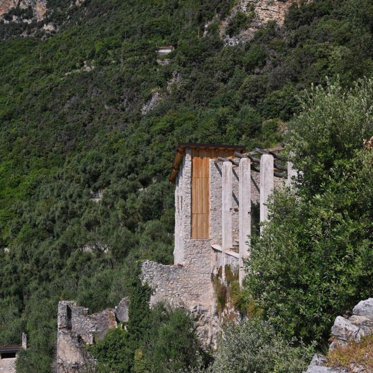 Lemon House Limonaia Pos, Lakeview Albergo Diffuso - Casa con 1 Camera da Letto - 77