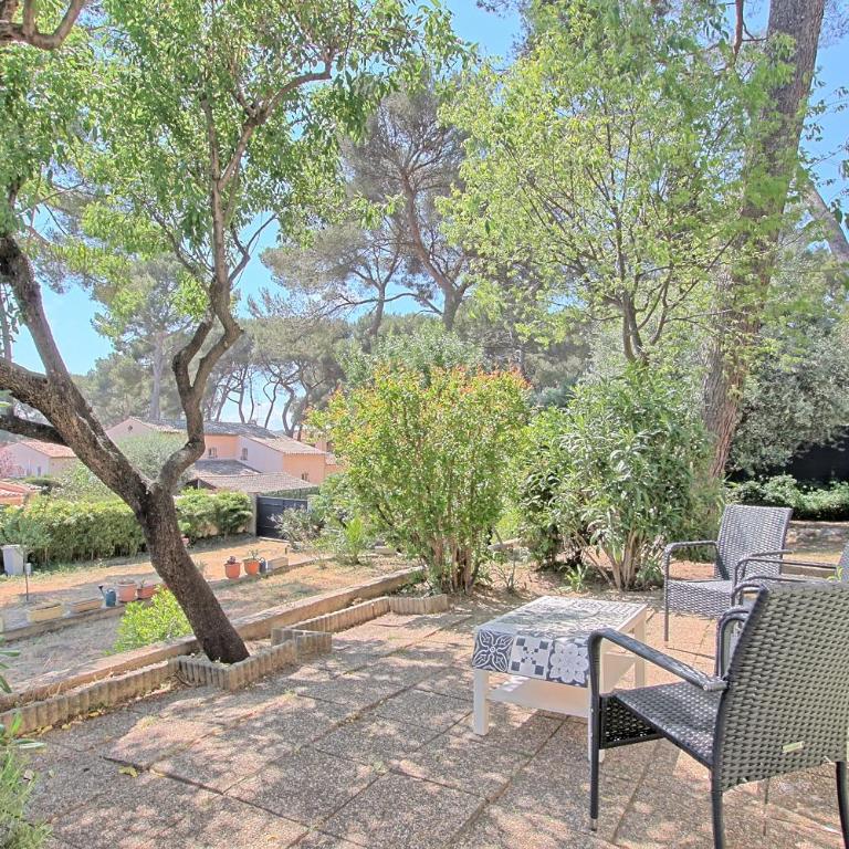 Appartement Les Amandiers, Le Cannet, proche Cannes Centre - Appartement 1 Chambre - Vue sur Jardin - 1