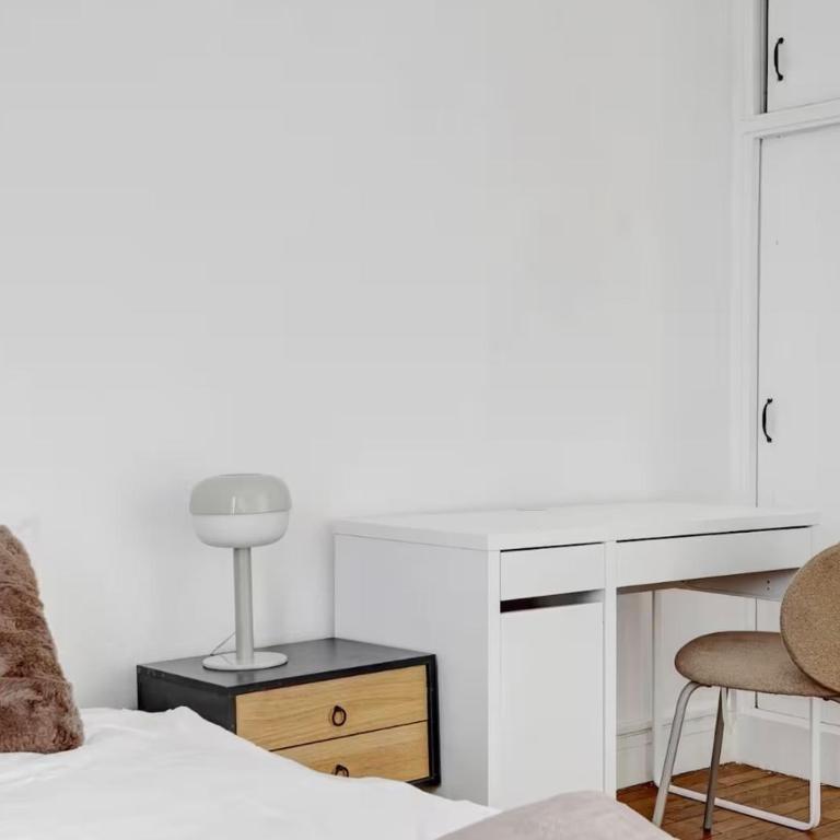 Bright & Cozy Paris Apartment with Balcony - Appartement 1 Chambre - 6