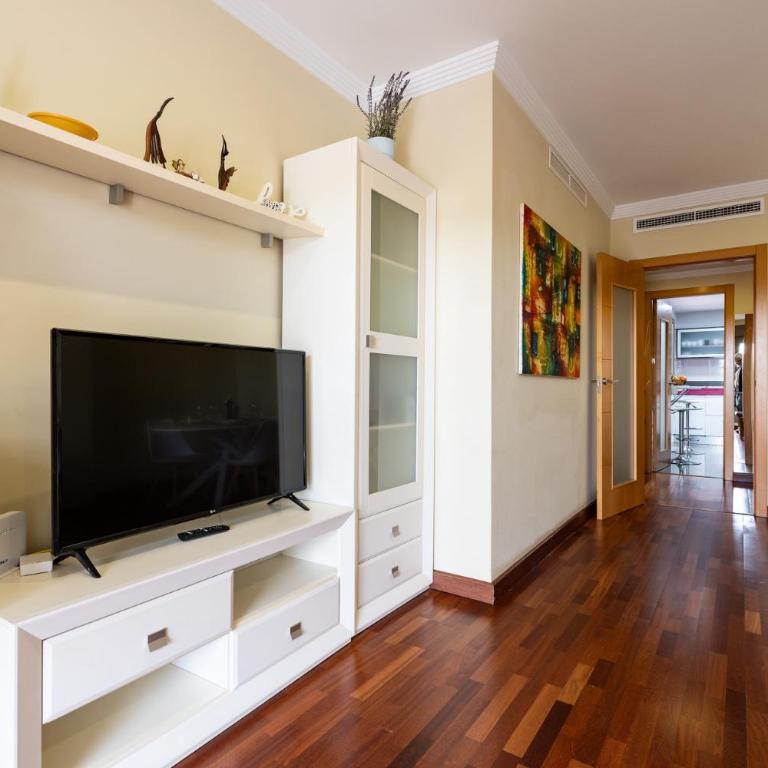 MalagaSuite Pinillo Pool & Parking - Apartamento de 2 dormitorios con terraza - 8