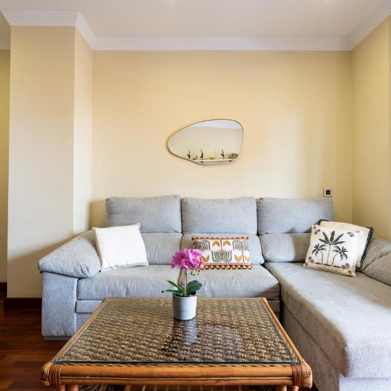 MalagaSuite Pinillo Pool & Parking - Apartamento de 2 dormitorios con terraza - 9