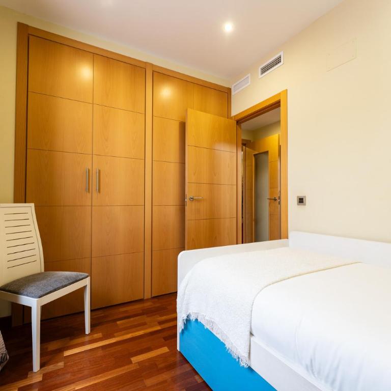 MalagaSuite Pinillo Pool & Parking - Apartamento de 2 dormitorios con terraza - 26