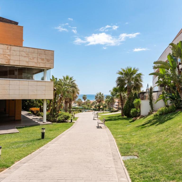 MalagaSuite Pinillo Pool & Parking - Apartamento de 2 dormitorios con terraza - 30