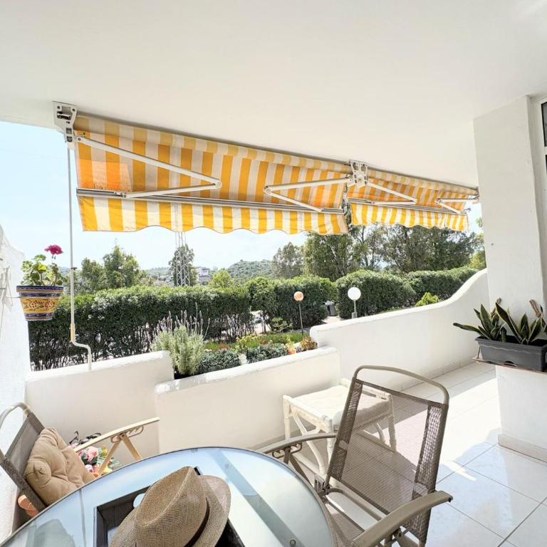 Golf & Pool Apartment for 4 - Apartamento de 2 dormitorios - 3