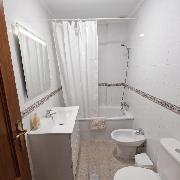 Apartamento Villamartín, tranquilo y con parking - Apartamento con terraza - 7