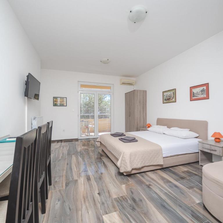 Apartmani Agape - Apartment - 1