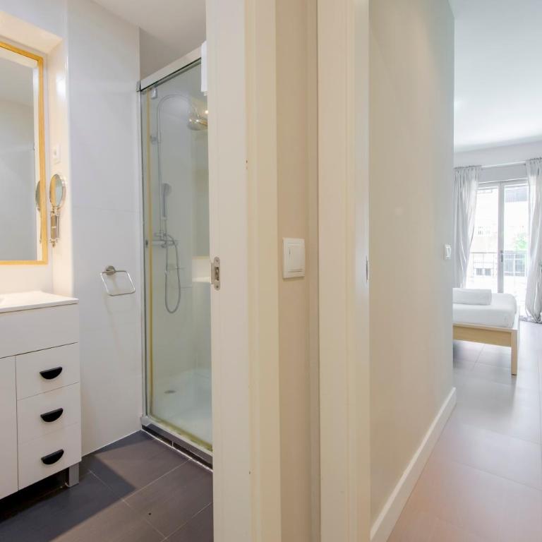 Descanso para 6 en Adrian Pulido con Parking - Two-Bedroom Apartment - 7