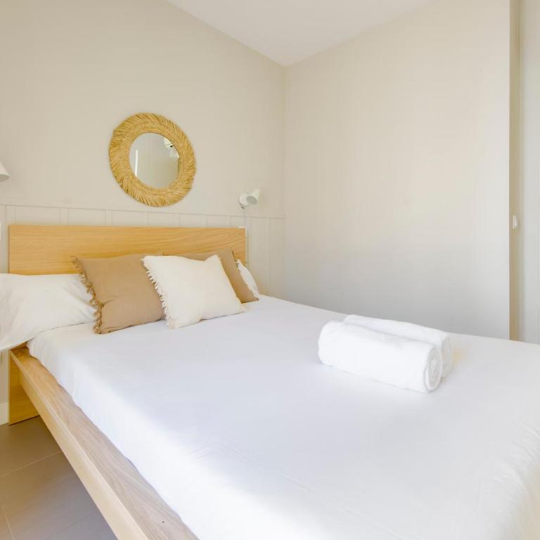 Descanso para 6 en Adrian Pulido con Parking - Two-Bedroom Apartment - 3