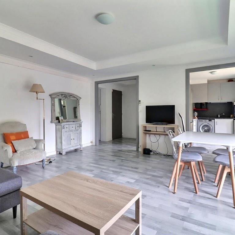 Loue appart 2 ch 67 M2 plein sud St Aygulf 100 M mer et plage - Appartamento con 2 Camere da Letto - 3